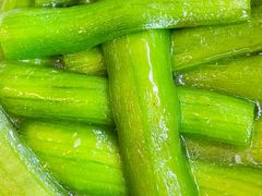 -渝信川菜 · 川味家常菜(财富购物中心店)