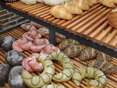 -焙丽拾光(麦凯乐直营店)
