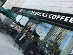 -星巴克臻选(嘉兴海宁银泰城店)