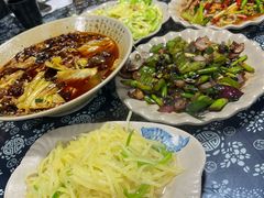 -晏老九豆花饭家常菜(上海城店)