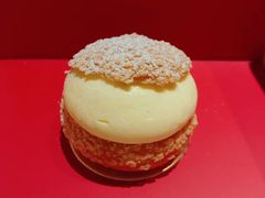 香草奶油泡芙-Salon de The de Joel Robuchon(外滩18号店)