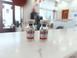 -靓芙泉专研痘痘肌