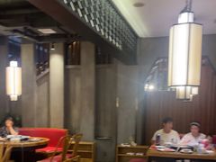 -杨肥肠火锅大排档(火车站花园店)