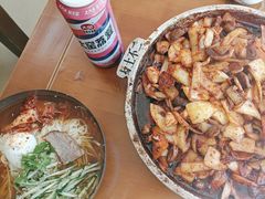 -天海石板屋家常菜(枣园店)