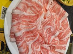 -宽板凳老灶火锅(台湾街店)