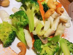 -吕氏疙瘩汤·新鲁菜(新贵和店)