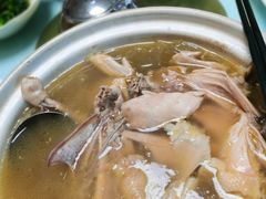 招牌清炖鸡汤-房陵农家(东亭店)