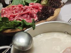 -红鼎豆捞·非遗鲍皇汤火锅(宝丰路店)