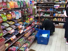 -全家便利店(世贸丽晶城店)