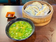 牛肉粉丝汤-大龙汤包