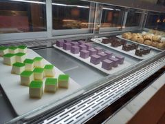 -君来湖滨饭店·玫瑰园