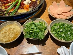 -四小区火锅·巷子里的重庆火锅(花照壁店)