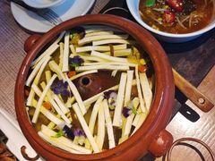 三七汽锅鸡-雀舞云南菜(乐客城店)