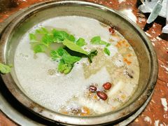 -山地居烤全羊·柴火鸡(大坪-半山公馆店)
