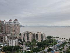-珠海拱北口岸希尔顿欢朋酒店