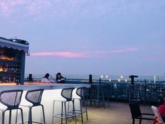 -顽啤熊·酒客酒馆(苏城夜景必选店)