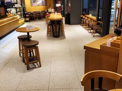 用餐区-星巴克(北京新东安)