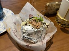 -秘密旅行Bonjour(黑金冠 江南西店)
