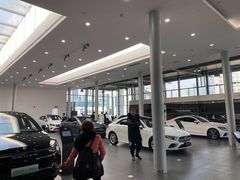 -杭州中升之星奔驰4S店(滨江店)