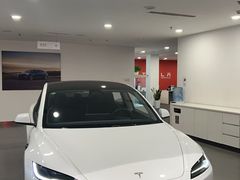 -TESLA 特斯拉(北京南四环中路特斯拉中心)