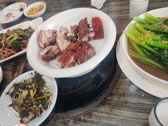 -姐妹临高乳猪店(海垦路店)