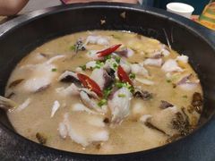 -盛宏鑫·四川鲜鱼馆(一元路店)