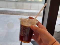 -星巴克(西藏路店)