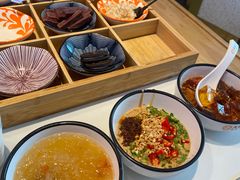 -大熊猫毛肚火锅(烟台万象汇店)