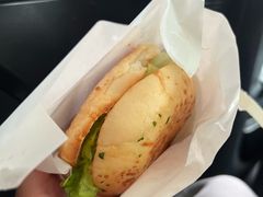 -必胜客(滨江店)