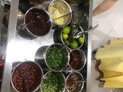 -姚记抚仙湖石锅鱼庄