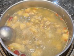 -一席地·本地鸡窝·杭帮鸡火锅(萧山银隆百货店)