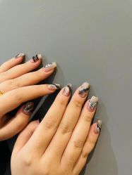 -U3日式美甲美睫