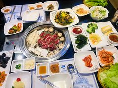 -青松馆韩国料理(香港中路佳世客店)