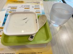 -满记甜品(优客百盛店)