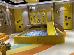 -贝思特蒙特梭利早教新区旗舰中心(苏州新区复悦城店)