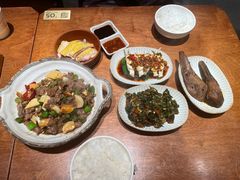 -麽麽家•爆炒牛肉饭(景瑞时光里店)