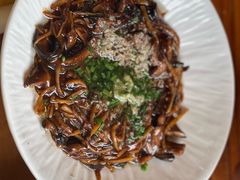 -侬佳蒸菜馆(听潮店)