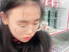 -朱师傅眼镜·蔡司·依视路·尼康(市先进店)