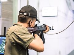 -都市枪神实弹射击俱乐部