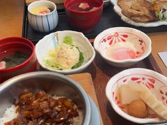 -味太助·银饭食堂(中华城店)