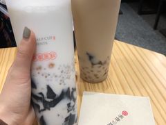 黑糖小芋圆奶茶-书亦烧仙草(嘉新大厦店)