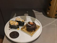 -黑金·寻焰自助百汇·烤肉·火锅(中街店)
