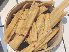 -瓜西西重庆火锅(花溪店)