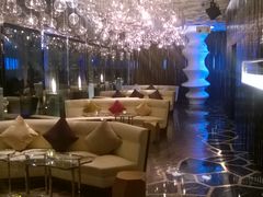 -OZONE 顶楼酒吧(香港丽思卡尔顿酒店)