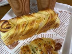 -赫斯提亚面包&咖啡店