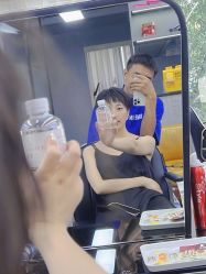 -诗悦发型SALON·圣罗兰店