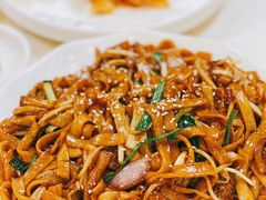 头抽干炒牛河-渔意楼·驰名沙田乳鸽(五羊旗舰店)