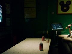 -百威KTV(恒福路店)