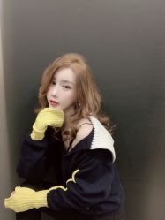 -AYO SALON