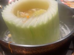 -得意咚瓜·顺德鱼生·冬瓜火锅(深圳首店)